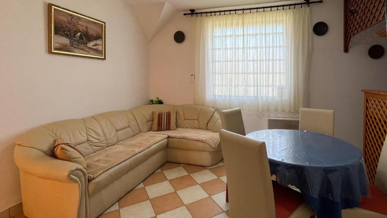 Magyar Apartmanházak I-III. Zalakaros Esterno foto