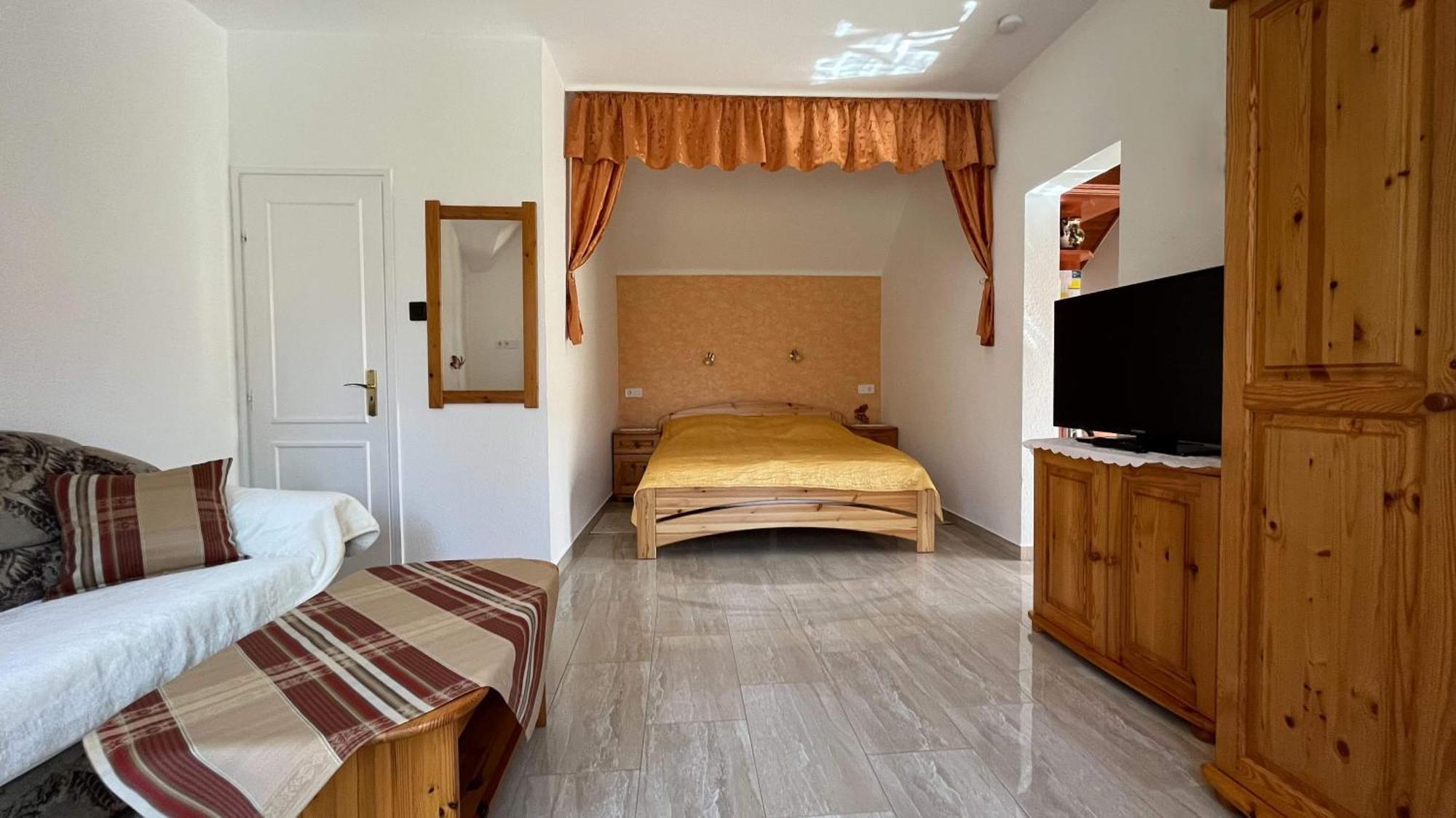 Magyar Apartmanházak I-III. Zalakaros Camera foto